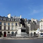 Beau 2 Pieces Louvre Coeur Paris